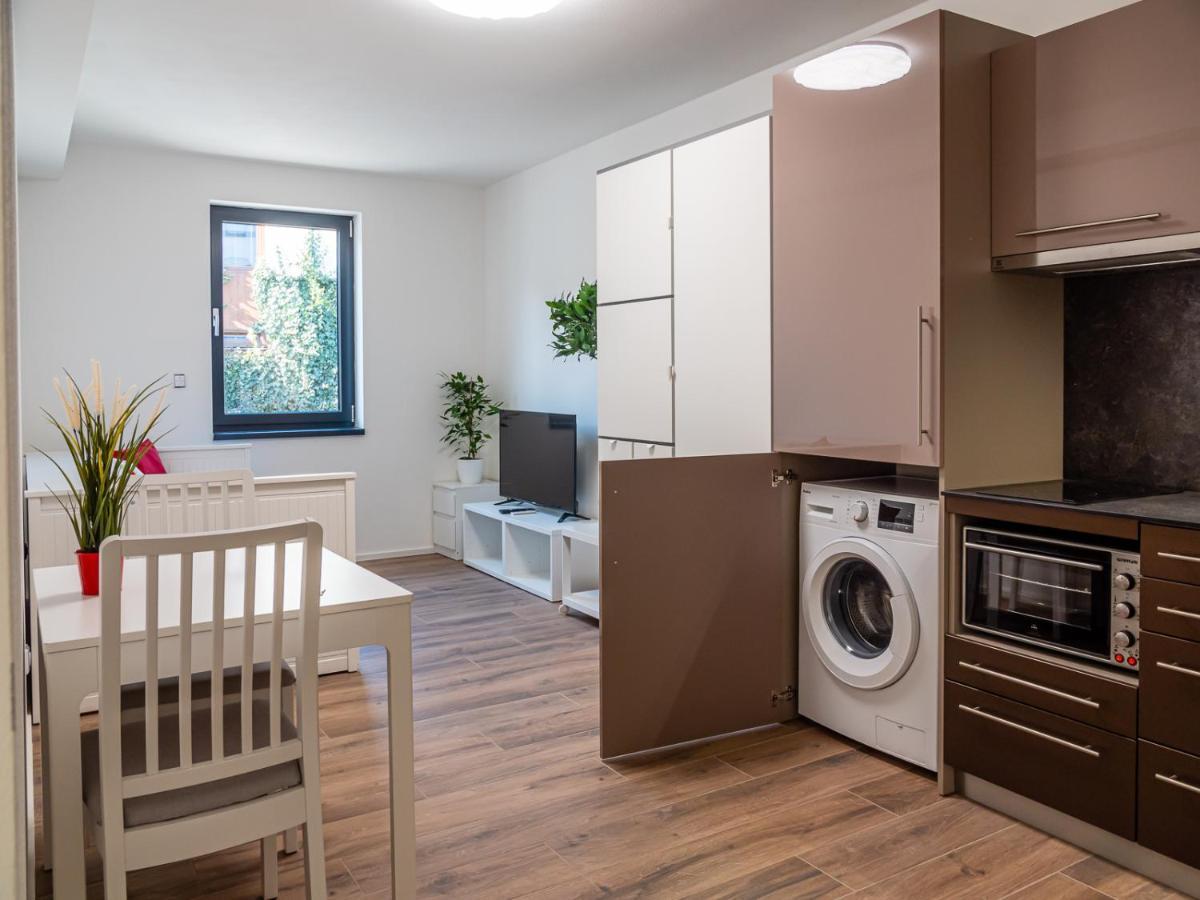 Apartmany Gemini Zlín Buitenkant foto