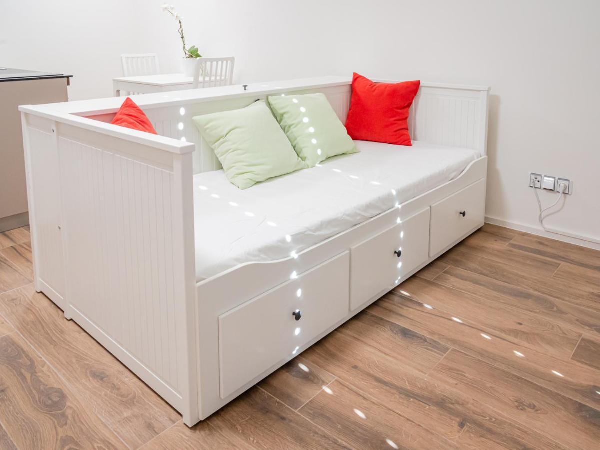 Apartmany Gemini Zlín Buitenkant foto