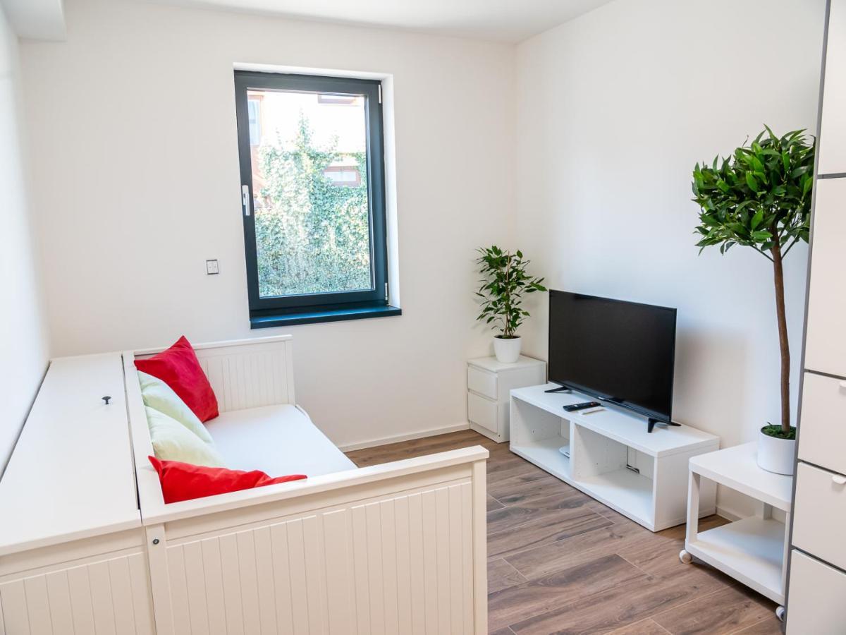 Apartmany Gemini Zlín Buitenkant foto